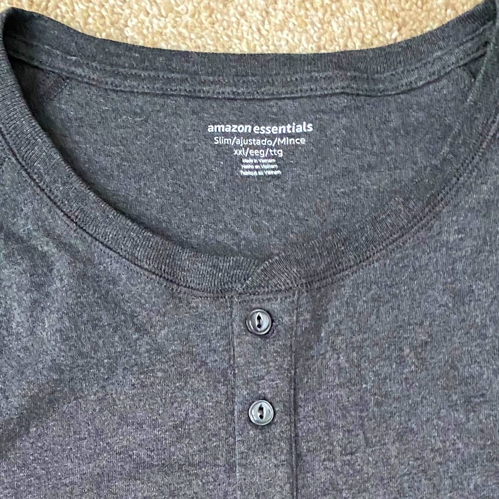 Amazon Essentials Men’s Slim Fit Henley Shirt NWT - Picture 4 of 4